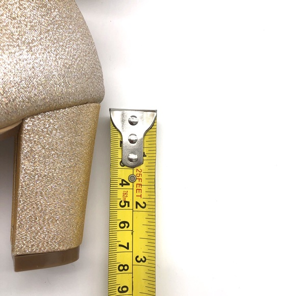 Dress Shoe Champagne ChunkyHeel Closed Poi… - Picture 5 of 5